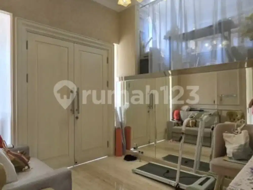 Jual Murah...... Rumah Minimalis 3 Lantai....Tinggi Dari Jalan.....Bebas Banjir.......Deket Sekolah.... di Gading Park View Kelapa Gading
