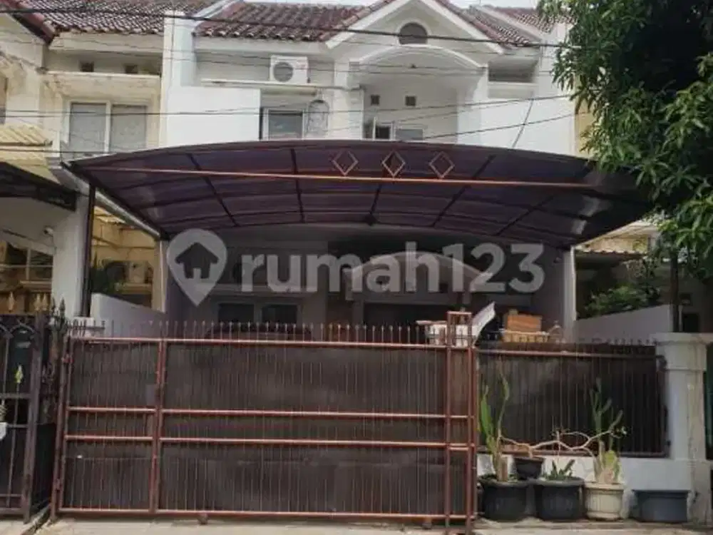 Jual Cepat...Rumah Siap Huni...Bebas Banjir....3 Kamar. di Gading Nirwana Kelapa Gading