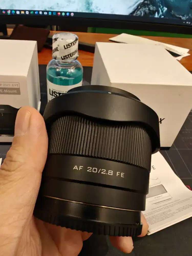 Viltrox Sony full frame AF 20mm f 2.8 baru sebulan. Seperti baru.