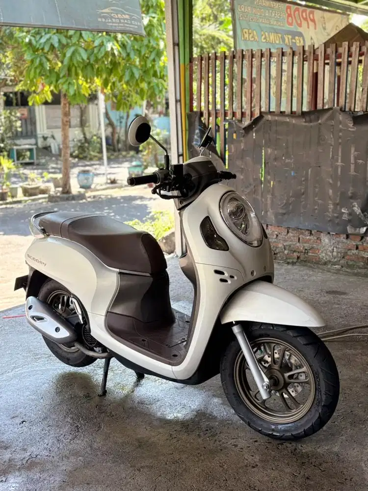 Scoopy prestige 2023