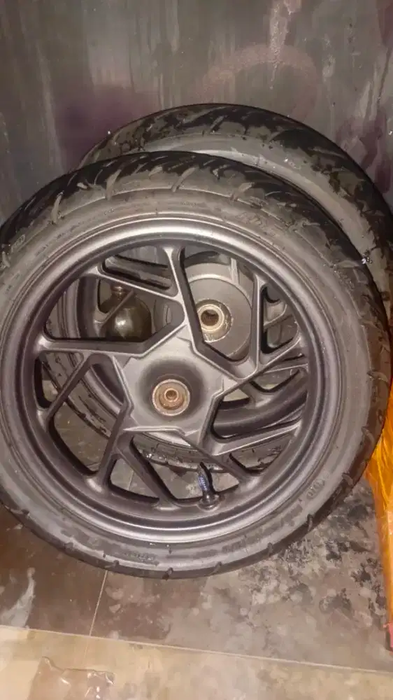 Jual aja velg ori Vario 160 cbs