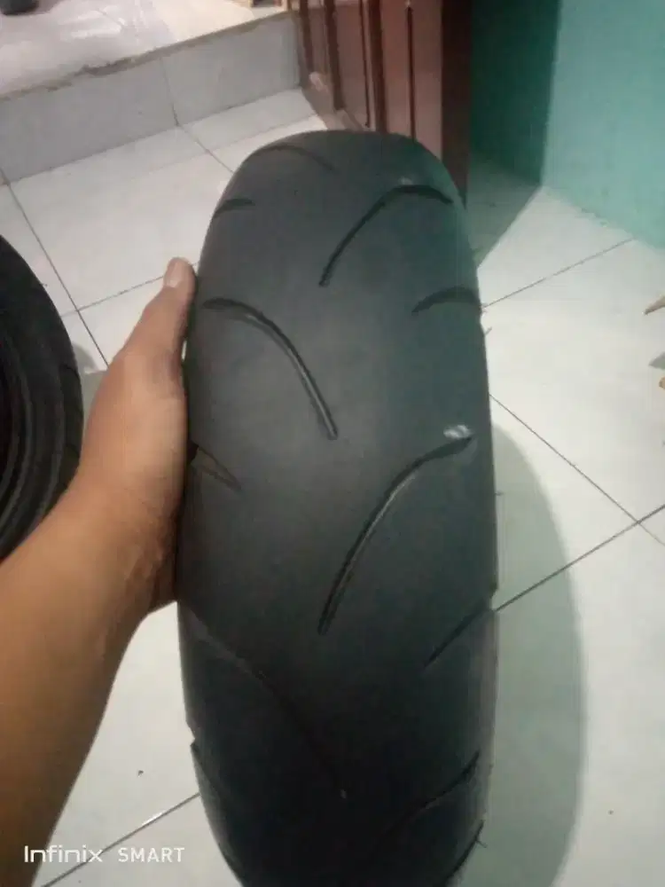 Ban tubles UK 130/70 R 14