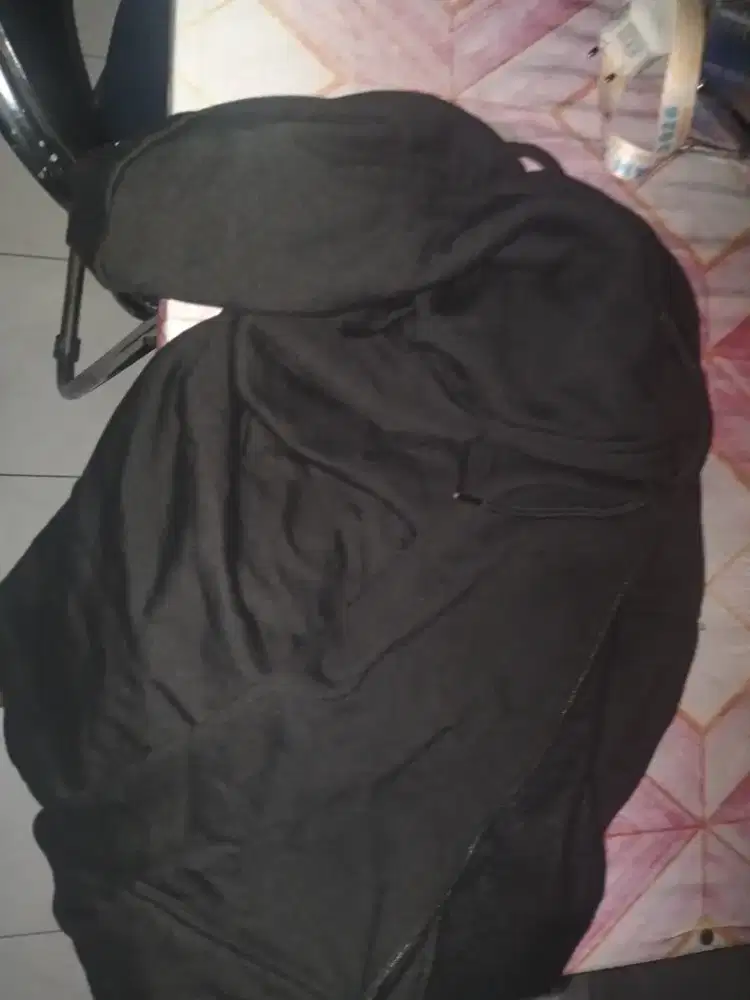Jaket Hitam Bahan wool