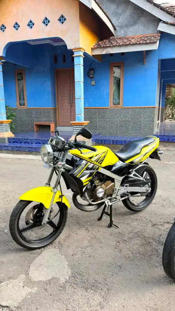 Ninja ss kuning 2014