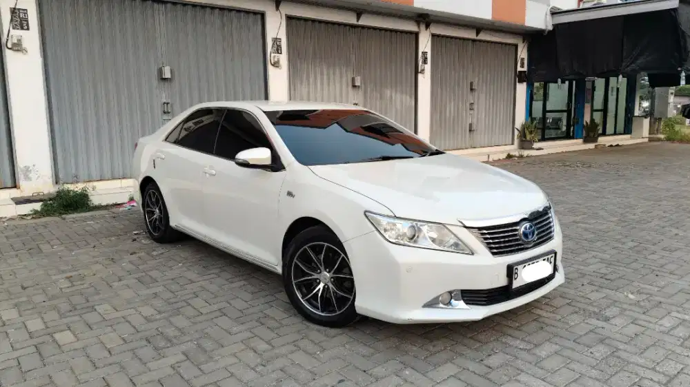 Camry 2014 G Matic putih 2.4 cc
