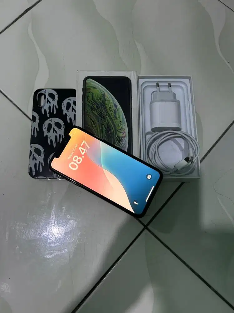 iphone xs space grey