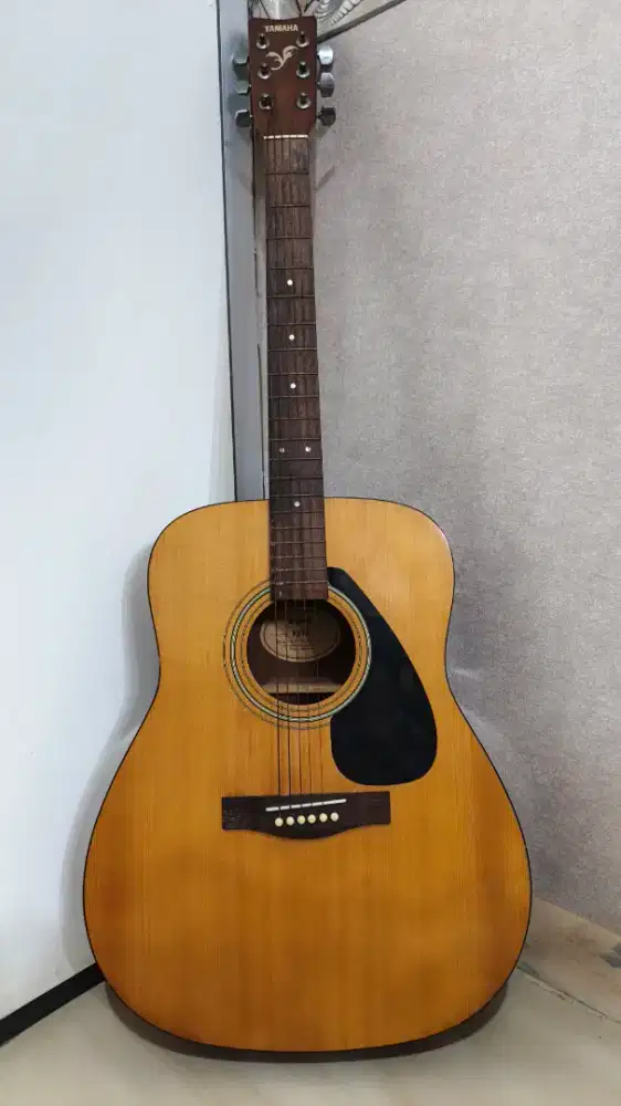 Gitar Akustik Yamaha F310