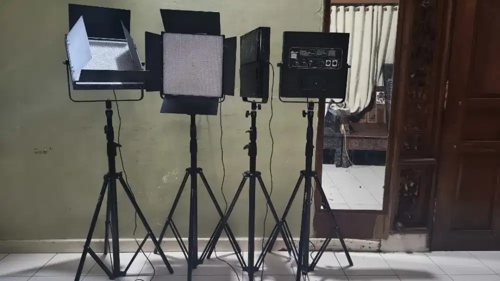 Lampu LED Studio Light Alist