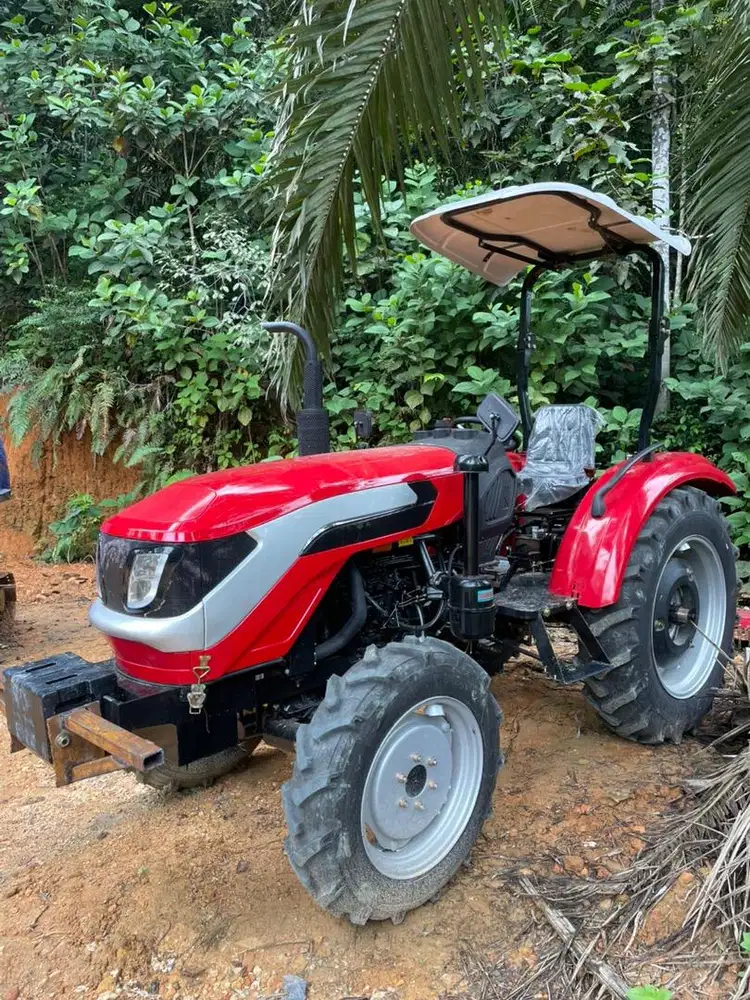 TRACTOR KONDISI 99% MULUS