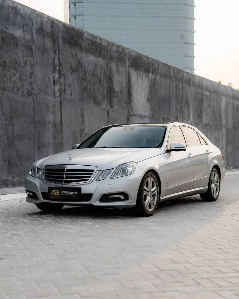 Mercedes-Benz E300 Avantgarde Line W212 Silver 2009