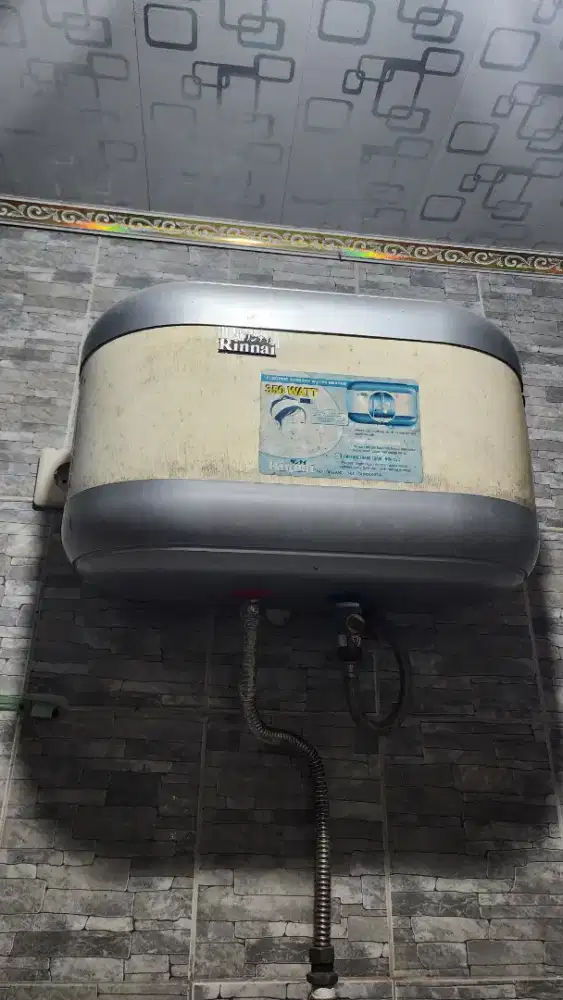 Water heater REH 15E
