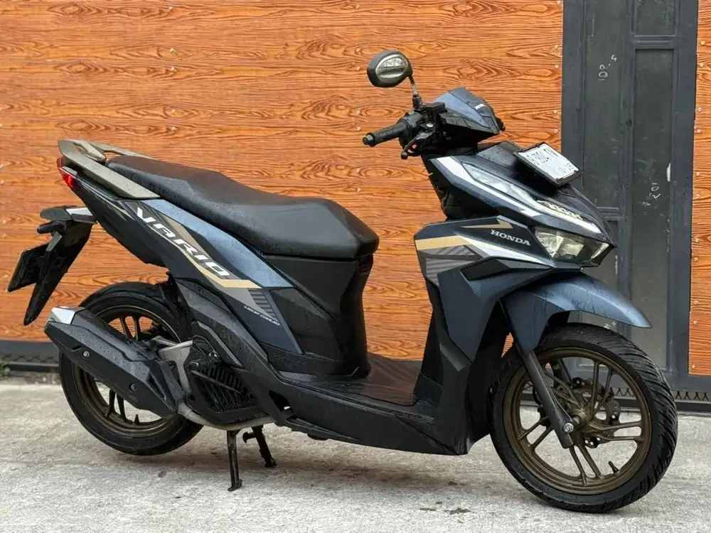 Vario 125 2023 plat ab pajak on keyles