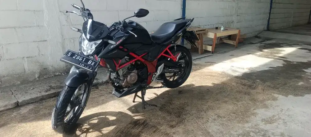 motor honda cb 150 r