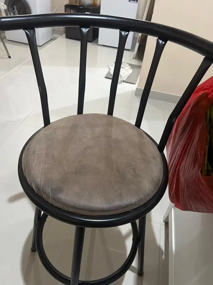 Kursi bar informa