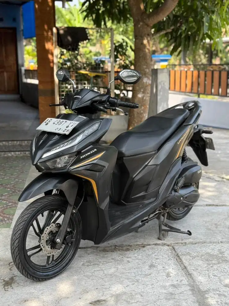 Vario 125 2023 keyles plat ab