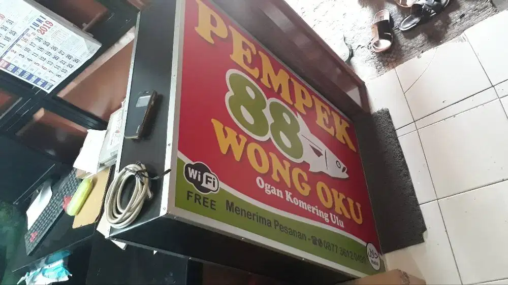 Reklame Advertising Neon Box Papan Nama Huruf Timbul Spanduk Pempek