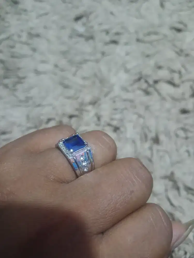 Dj cicin/ akik mata biru Kondisi msh istimewa 1xpakai