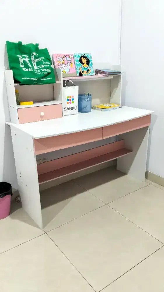 Meja belajar anak 3 laci simpel minimalis sederhana bekas seken second