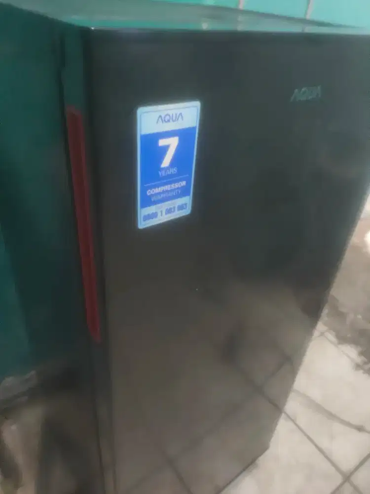 kulkas 1 pintu Aqua tinggi mulus normal dingin bagus ori