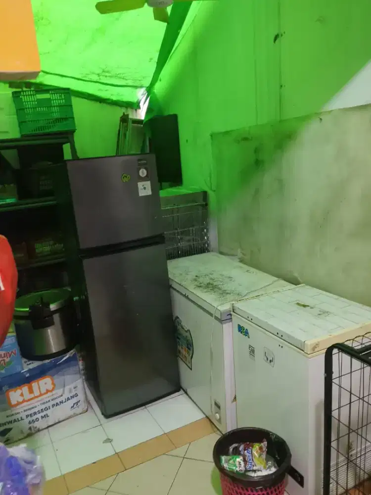 Kulkas sharp 2 pintu bekas