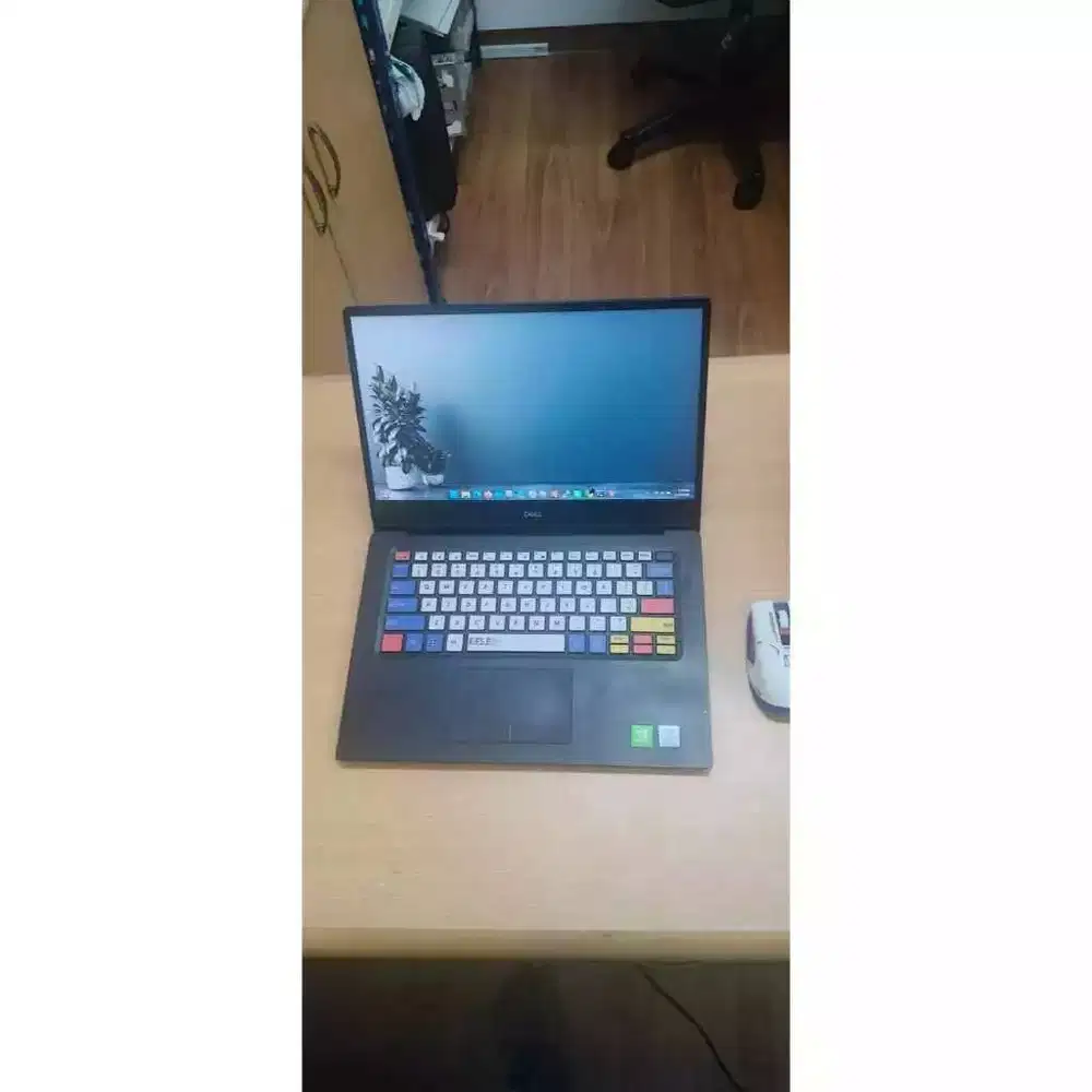 Dell Vostro 5490 Core i7-10510U RAM 24GB SSD 512GB+1TB MX250