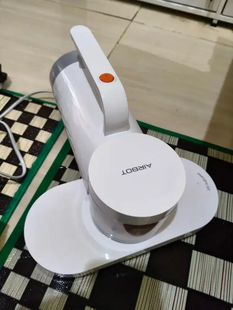 Vacuum Kasur Airbot CM900 Normal Sebulan Pakai Fullset