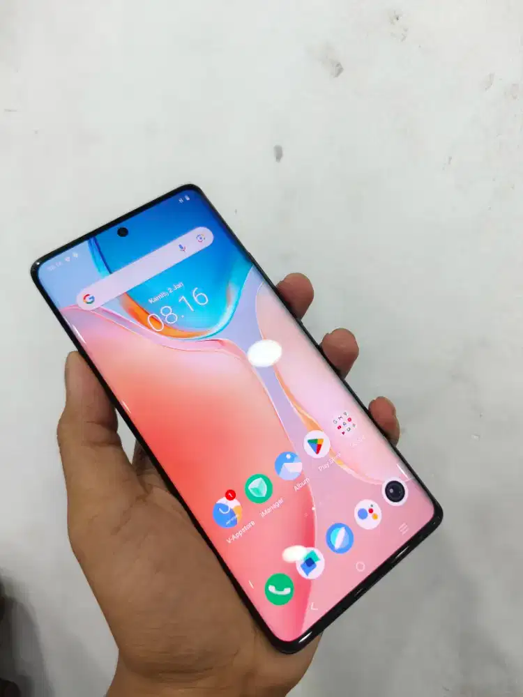 Vivo x70 pro ramm12/256