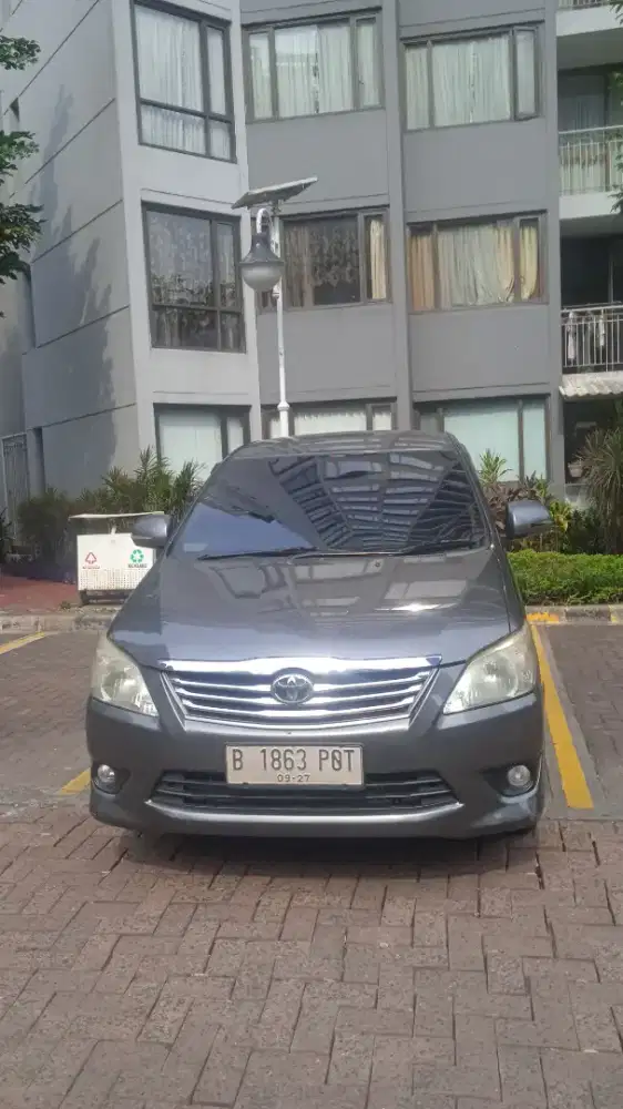 Innova diesel G AT 2012 Mulus