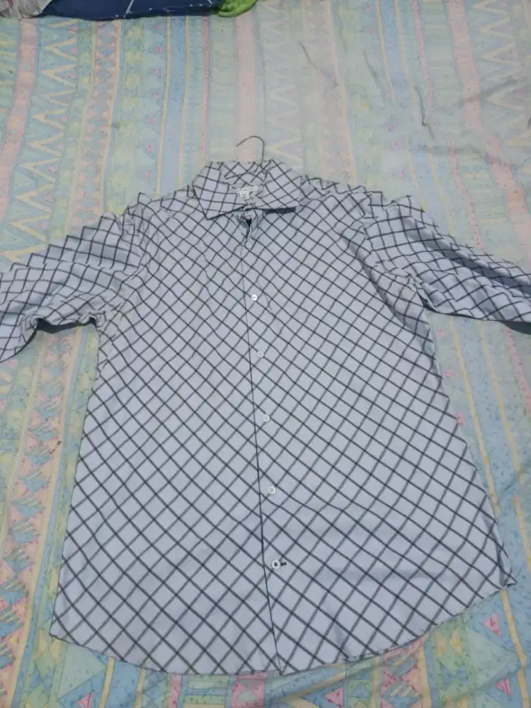 Kemeja Banana Republic