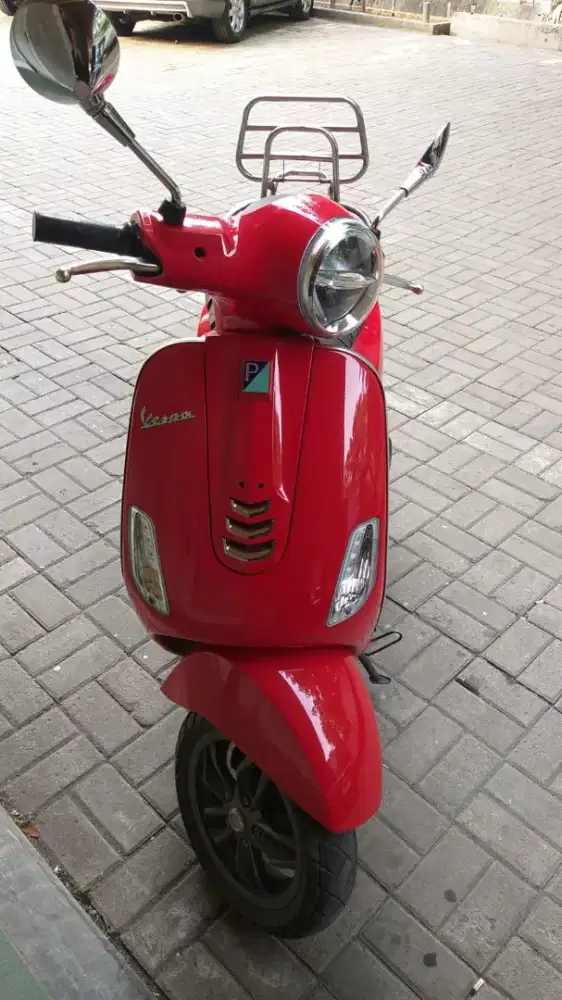 Vespa lx125 tahun 2023