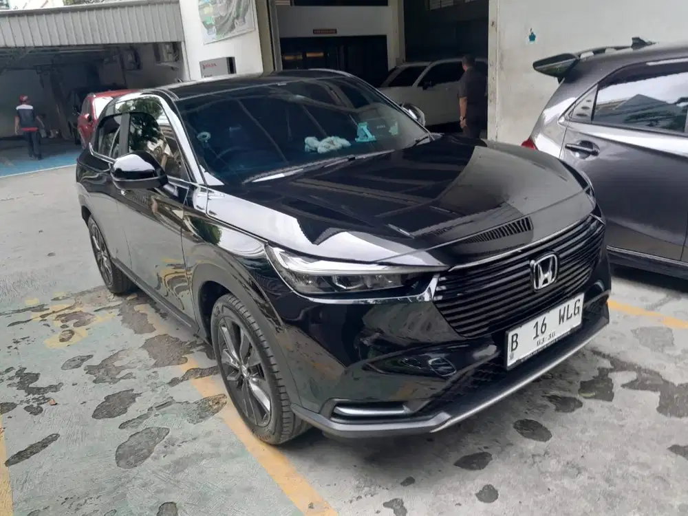 Hr-v SE 1.5 Rp 340.000.000 , pemakaian dekat tidak pernah di pake jauh