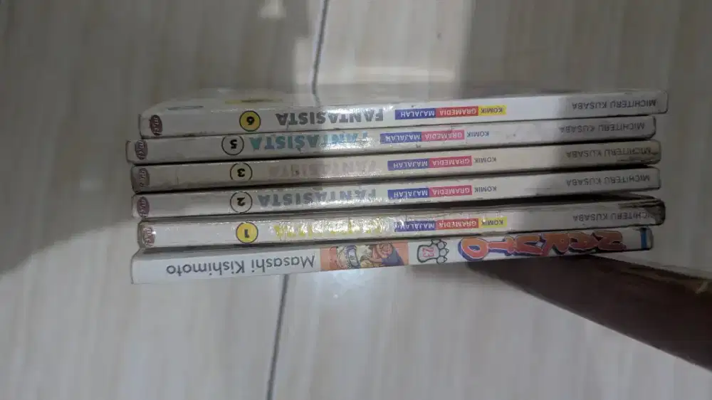 komik fantasista vol 1,2,3,5,6