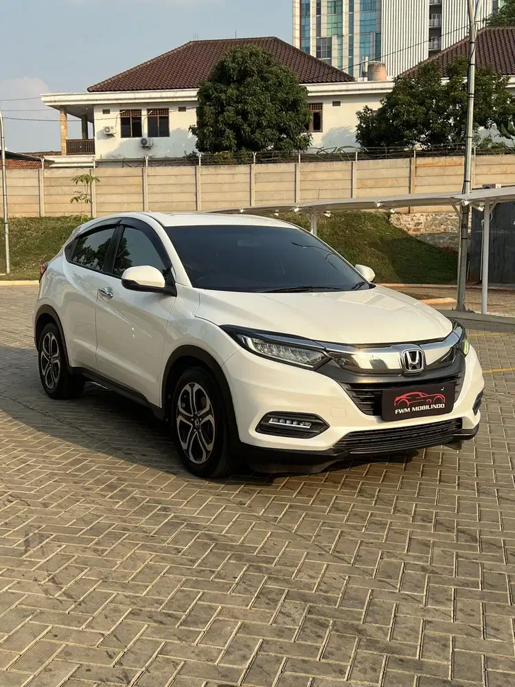 Honda HRV SE matic 2020 putih