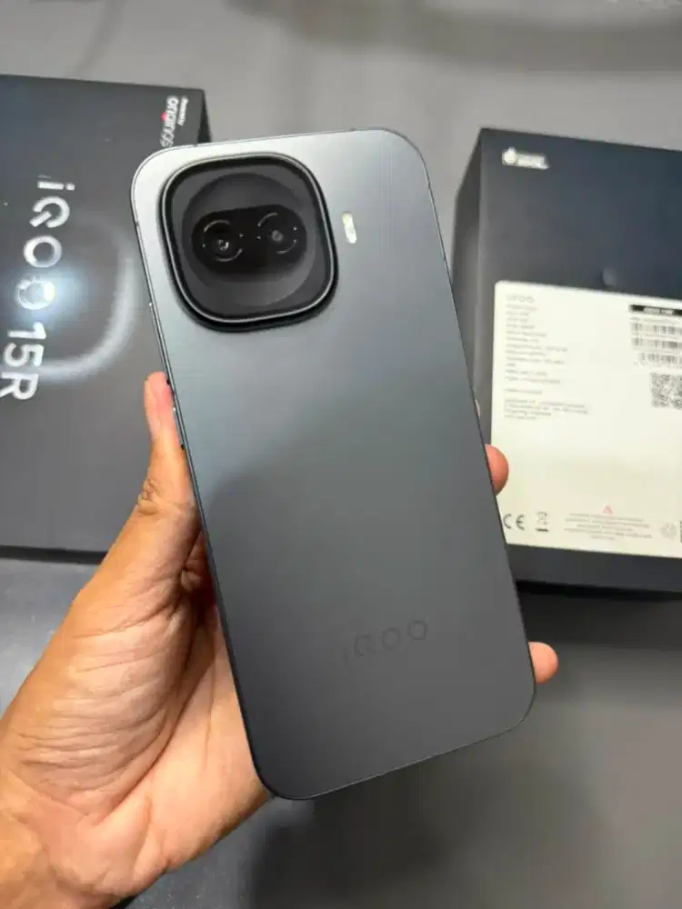 iQoo 15R 8/256Gb Garansi Resmi Sampai Februari 2028