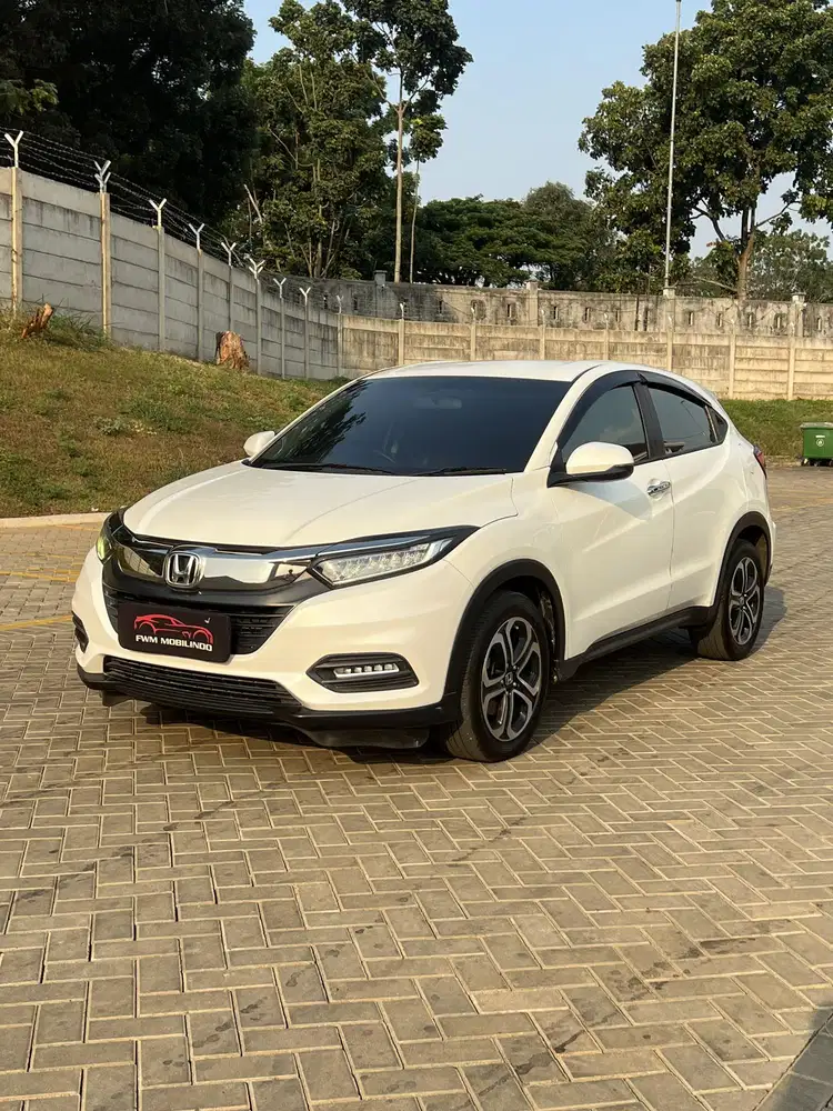 Honda HRV SE 1.5 matic 2020 putih