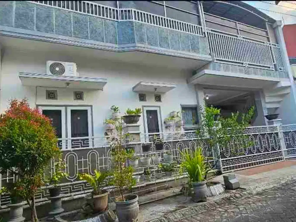 rumah mewah 2 lt lingkungan elite perumahan griyashanta eksekutif suhat dekat permata jingga ( PJ ) dan green orchid, serta dekat kampus UB Brawijaya. rumah dekat masjid dan bonus furniture