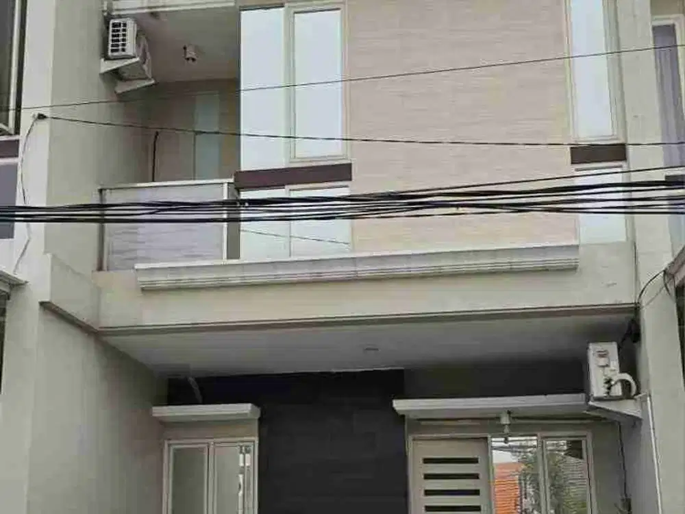 Rumah Minimalis full Furnished di Kutisari dekat Petra