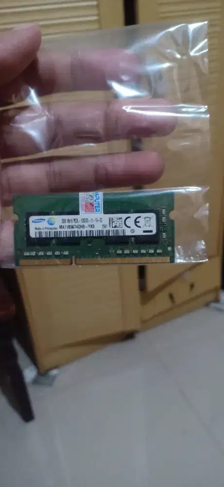 RAM laptop 2GB DDR3 PC3L- 12800S merk samsung
