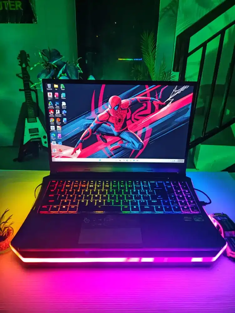 LAPTOP AFTERSHOCK GM7ZG0R RAM 16GB/SSD/NVIDIA RTX 3070 VRAM 8GB