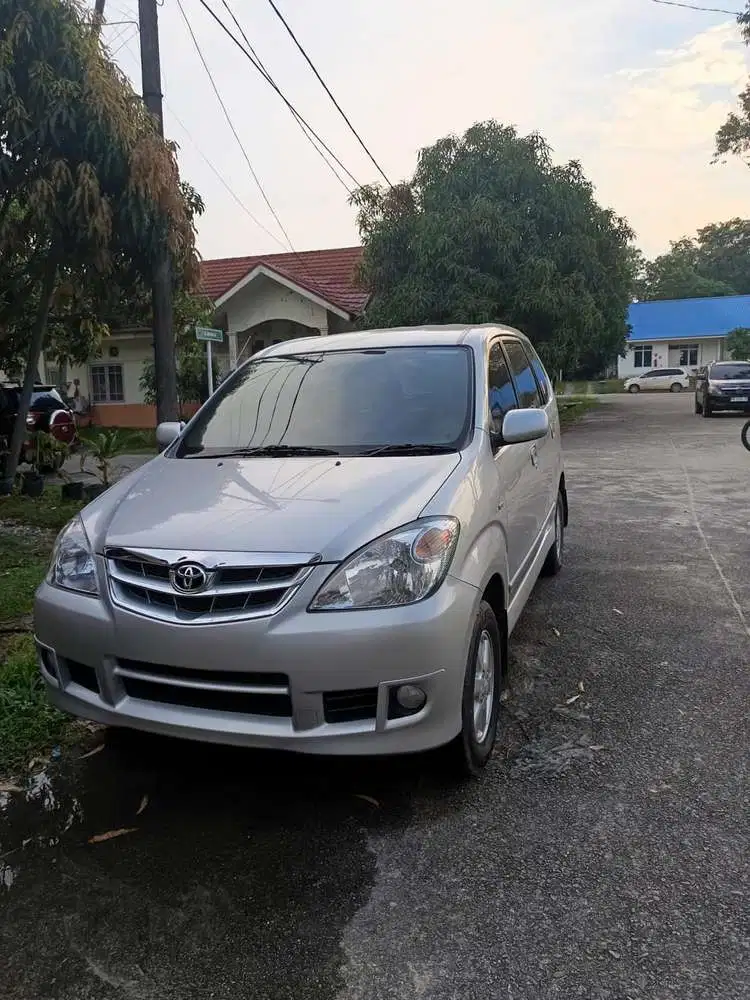 Toyota Avanza 2009 Bensin