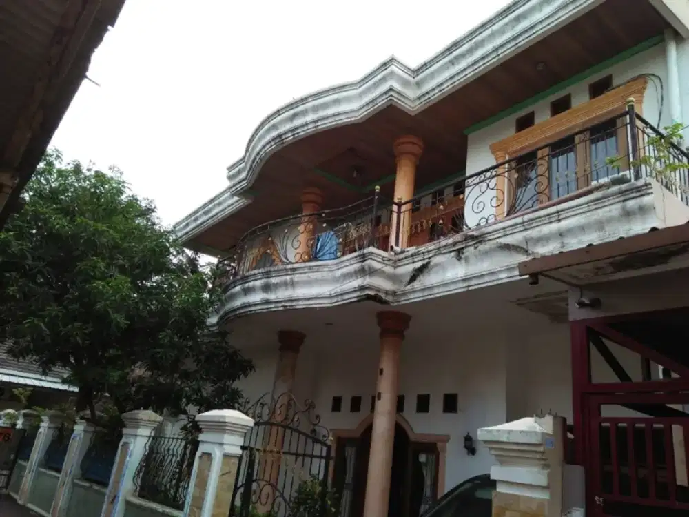 RUMAH MEWAH JUAL CEPAT PONDOK KELAPA