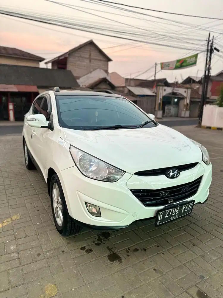 hyundai tucson 2012