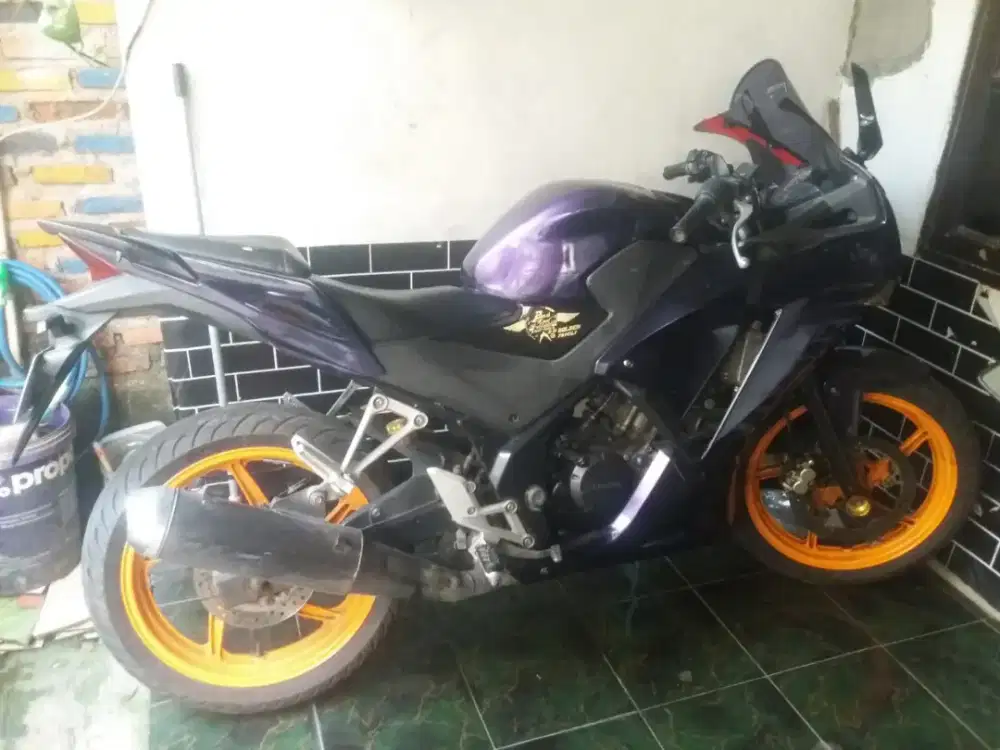 CBR 150 Surat lengkap pajak off 2x plat 2028 DKI timur