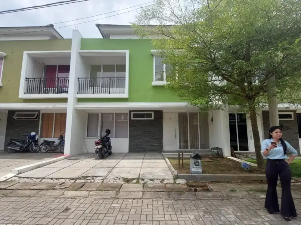 Disewakan rumah 2 lantai komplek Spring Hill Talang Kelapa Palembang