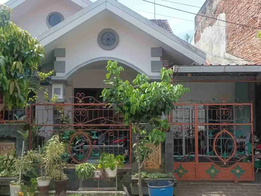 Rumah Trunojoyo Banyumanik Semarang, Siap Huni