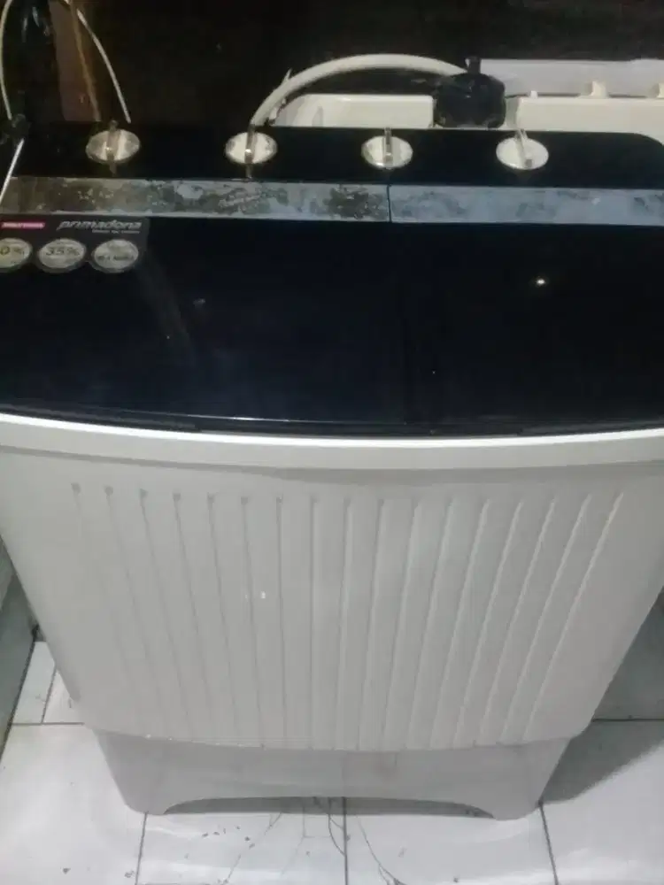 mesin cuci 2 tabung merek polytron