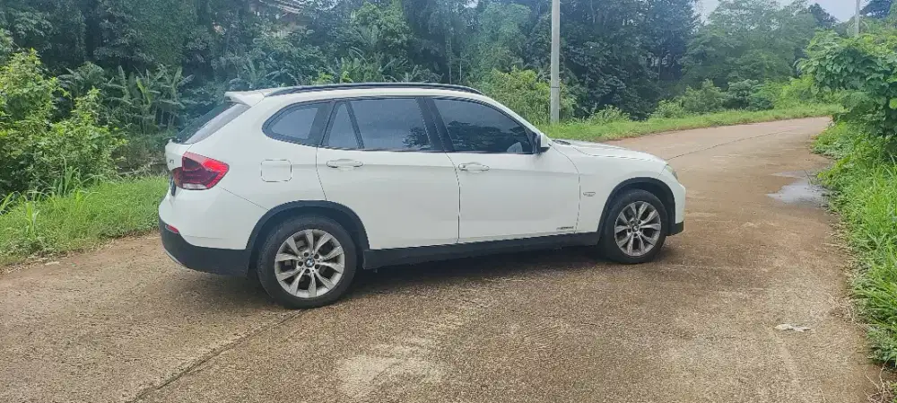 BMW x1 2012 pemakaian pribadi