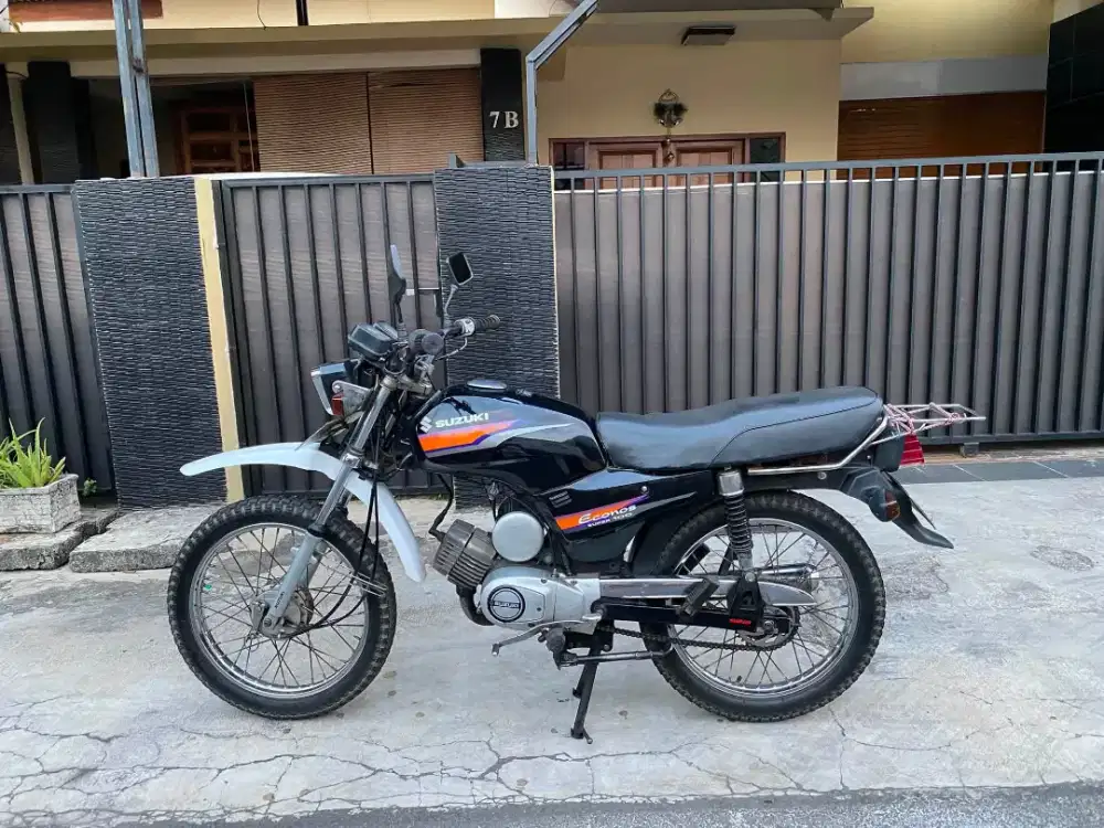 Suzuki A100 X econos