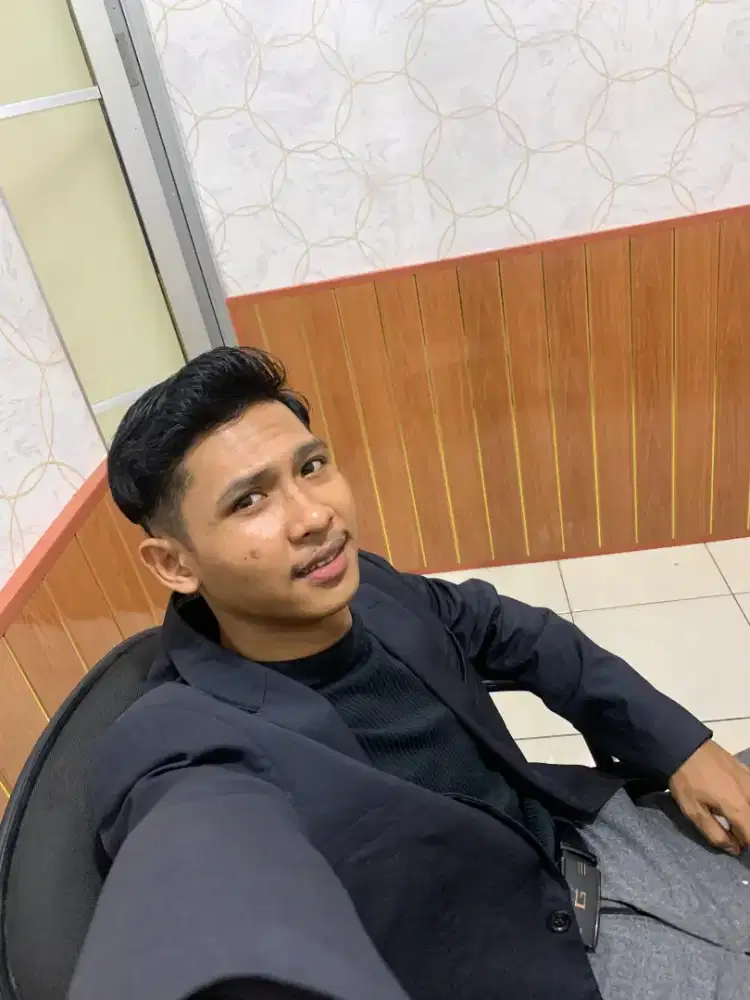 Nyari kerjaan sampingan apa aja mlm ini