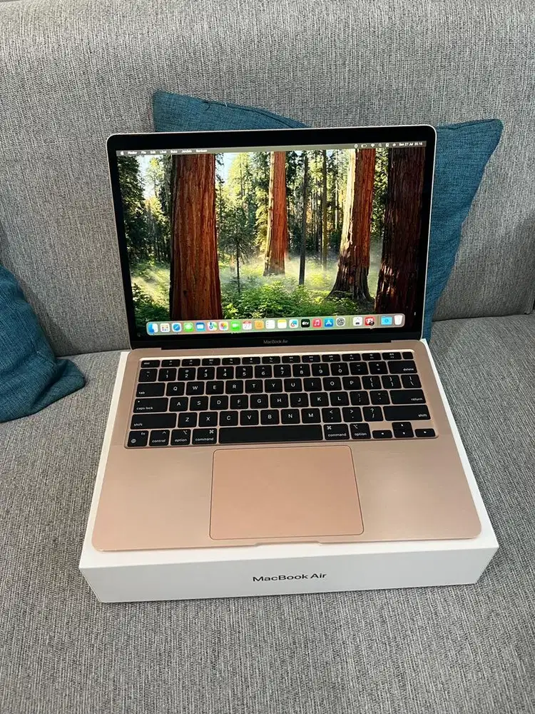 MACBOOK AIR M1 ibox 8/256